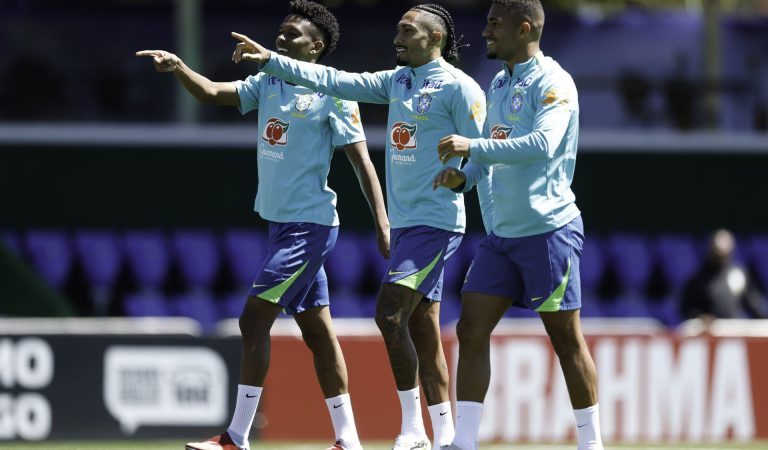 Brasil enfrentará o Chile em último jogo no país antes da Copa