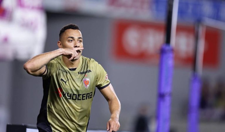 Rafael Elias comanda o Kyoto Sanga em busca de título inédito