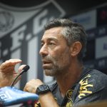 Caixinha foi demitido do Santos em abril | Foto: Reinaldo Campos - AGIF - folhapress