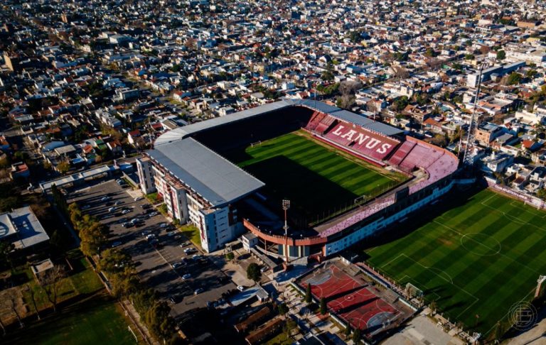 Estádio La Fortaleza, palco do jogo entre Lanú x Fluminense.