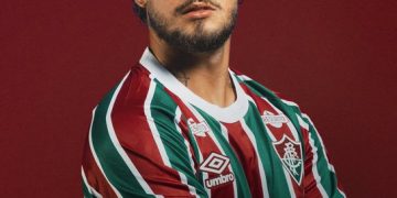 Guga após renovar seu contrato.