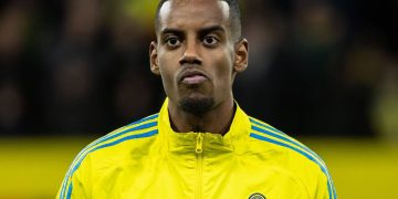 Isak se tornou a contratação mais cara da história da Premier League | Foto: Michael Campanella - Getty Images