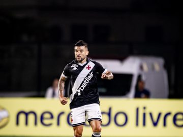 Victor Luís em campo pelo Vasco (Foto: Lucas Almeida/C2 Sports)
