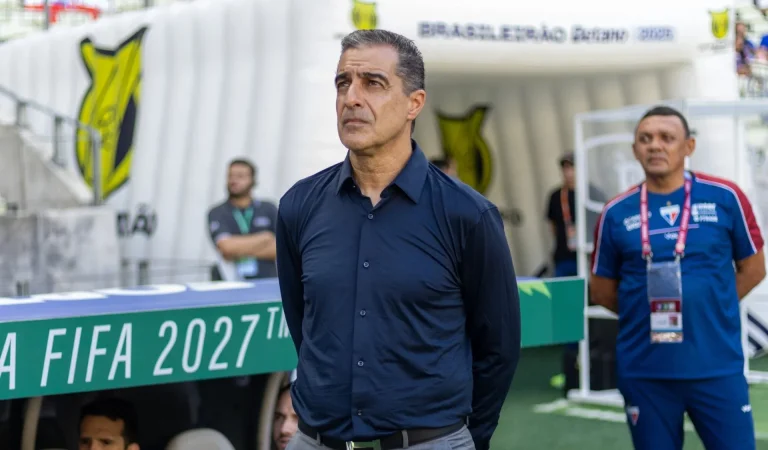 Fim da linha: Fortaleza demite Renato Paiva