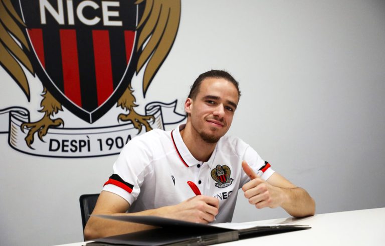 Bilal Brahimi atuou mais parte da carreira no futebol francês | Foto: Jean-Marc | Nice