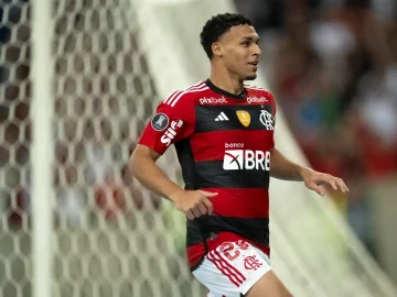 Victor Hugo é cria das categorias de base fo Flamengo | Foto: Jorge Rodrigues - Gazeta Press