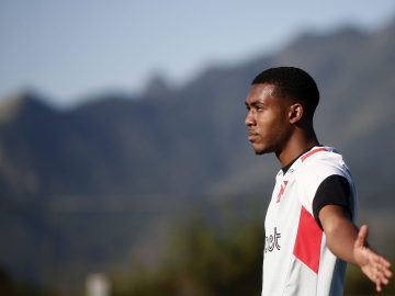 Atualmente, contrato de Rayan com o Vasco vai até dezembro de 2026 | Foto: Daniel Ramalho - Vasco