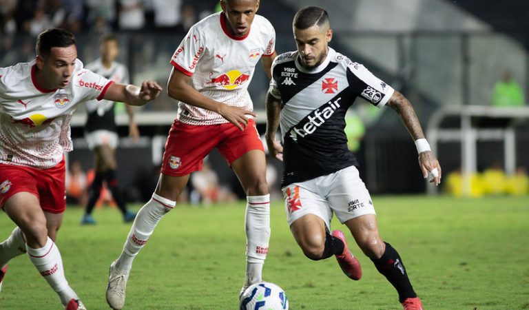 Na briga por vaga nas competições continentais, Vasco e Bragantino se confrontam