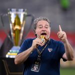 Julio Casares, Presidente do São Paulo, durante celebração de título | Foto: Gledston Tavares - Eurasia Sport Images | Getty Images