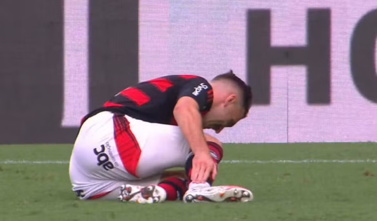 Léo Ortiz Sofre Estiramento no Tornozelo e desfalca o Flamengo Léo Ortiz Sofre Estiramento no Tornozelo e desfalca o Flamengo