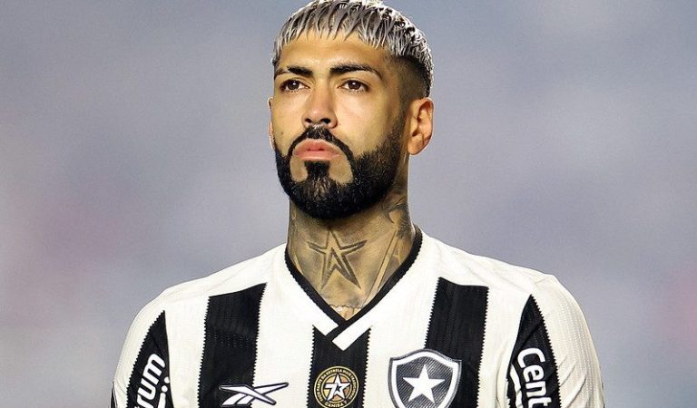 “Estou feliz aqui”: Barboza revela bastidores de sua trajetória
