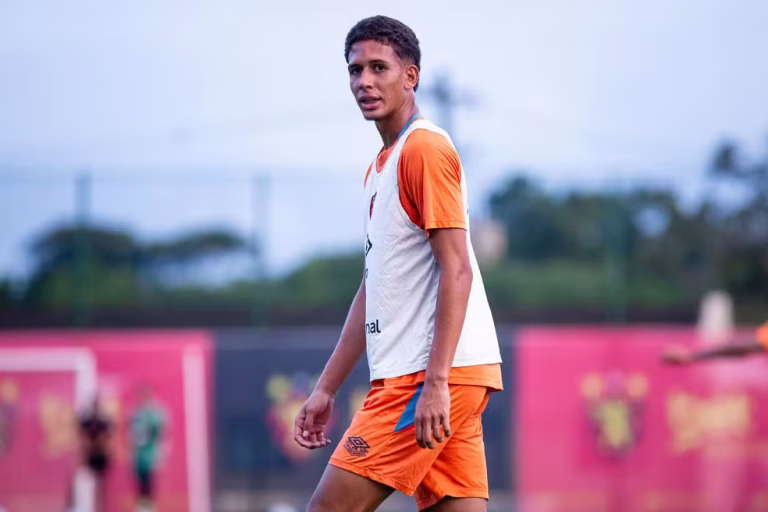 Riquelme deve ser o primeiro reforço do Botafogo para a temporada de 2026 | Foto: Paulo Paiva - Sport