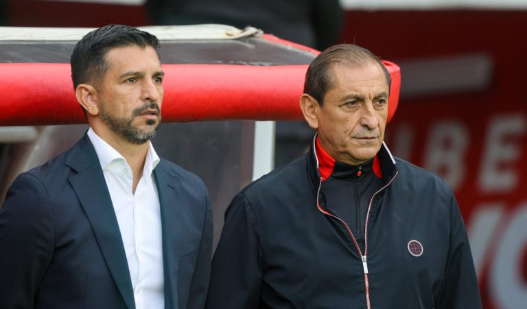 Após sofrer goleada contra o Vasco, Inter demite Ramón Díaz