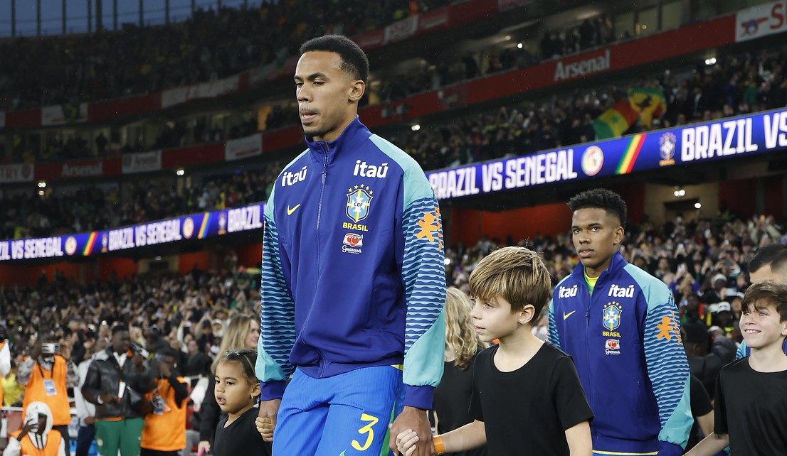 Gabriel Magalhães tem lesão muscular constatada e é cortado da seleção brasileira