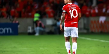 Inter está perto de estender o vínculo de Alan Patrick | Foto: Maxi Franzoi - AGIF