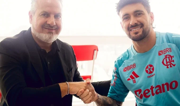 Flamengo renova contrato de Arrascaeta até 2028
