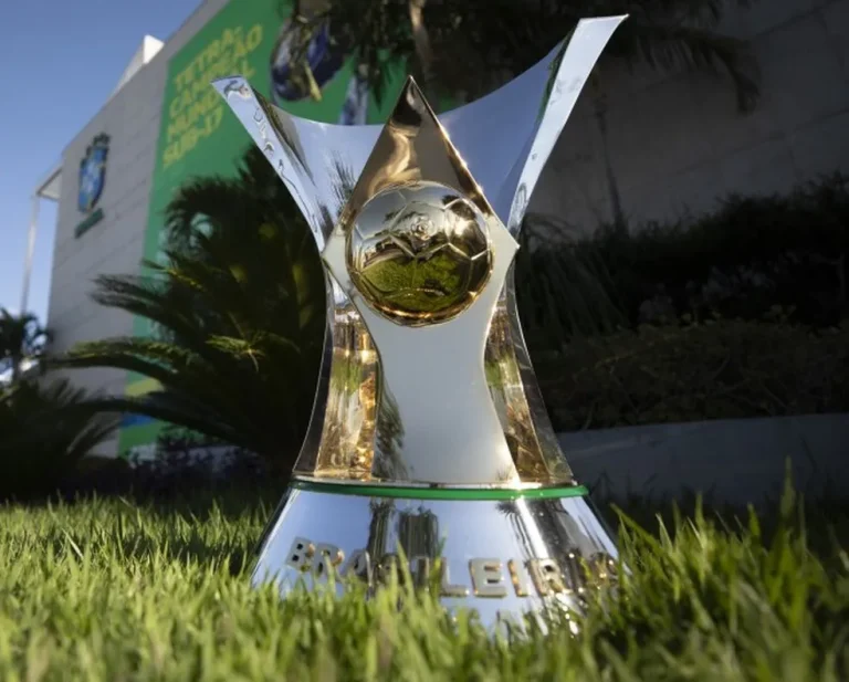 Taça do Brasileirão (Foto: Lucas Figueiredo/CBF)