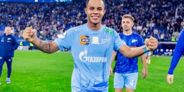 Pedrinho, atualmente no Zenit, marcou o gol da vitória da equipe sobre o Lokomotiv