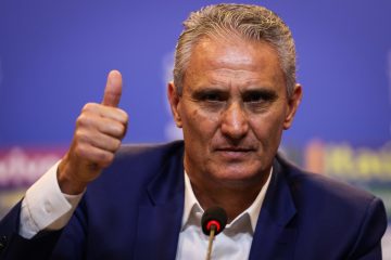 Tite é o favorito do Cruzeiro para assumir o lugar de Leonardo Jardim | Foto: Pedro Martins - MoWA Press