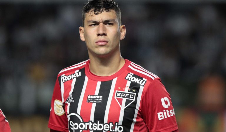 Botafogo faz proposta ao São Paulo por Ferraresi