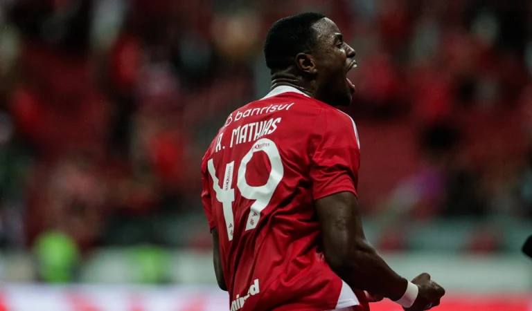 Inter encaminha venda de jovem atacante para clube saudita