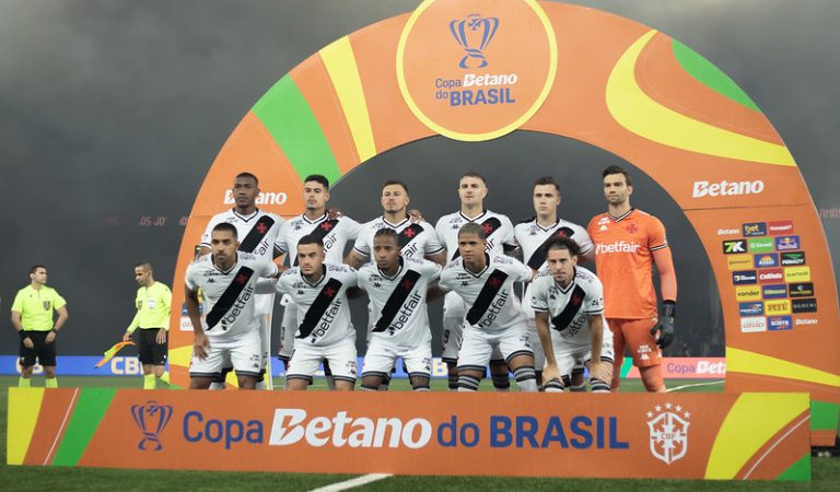 Vasco desafia o Fluminense pela final da Copa do Brasil