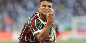 Thiago Silva durante comemoração do gol pelo Fluminense | Foto: Lucas Merçon - Fluminense