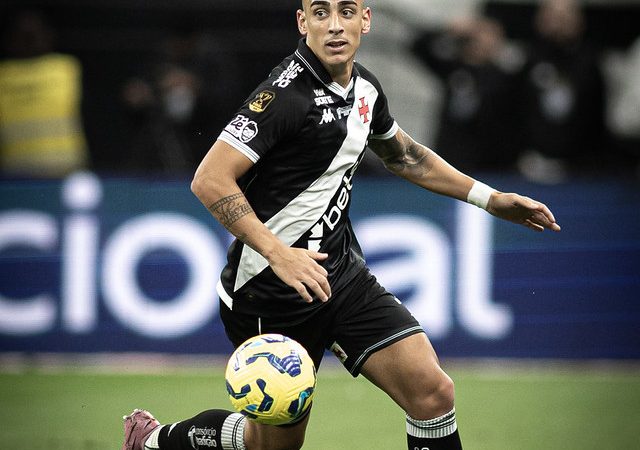 Vasco renova com Puma Rodríguez por mais dois anos