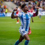 Ramires comemora gol na Letônia (Foto: Divulgação)