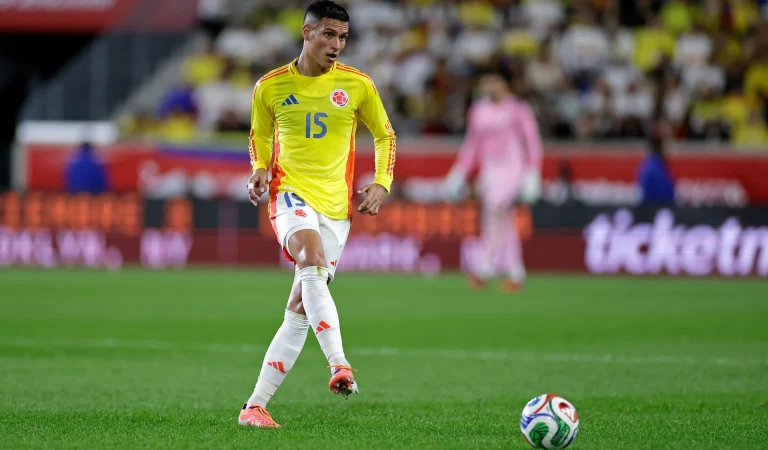 Athletico fecha acordo com Talleres por Juan Portilla