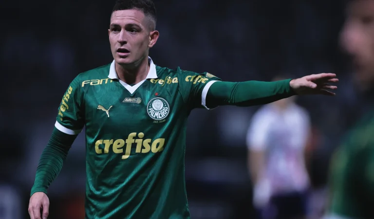 Palmeiras acerta venda de Aníbal Moreno ao River Plate