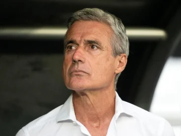 Grêmio tem acordo encaminhado com Luís Castro | Foto: Delmiro Junior - Photo Premium | Gazeta Press