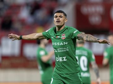 Mateusão em ação pelo Shabab Al Ahli (Foto: Divulgação)