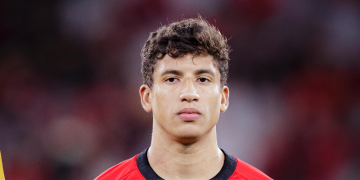 João Cruz com a camisa do Athletico - Foto: Matheus Menezes/C2 Sports