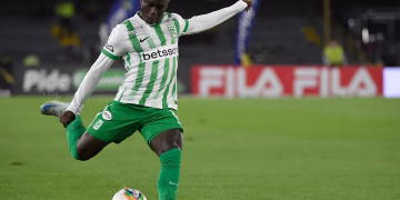 Hinestroza em ação pelo Atlético Nacional | Foto: Mauricio Alvarado Lozada