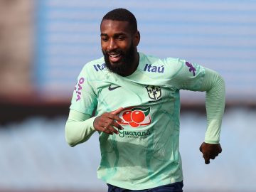 Gerson durante treino pela Seleção Brasileira | Foto: Vitor Silva - CBF