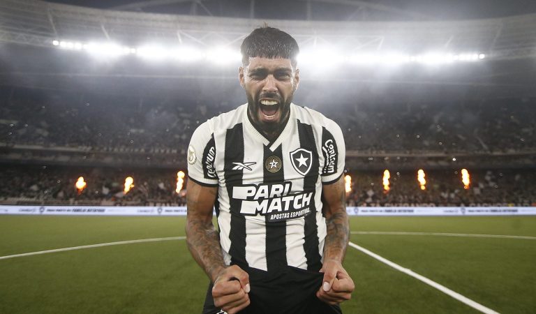 Após impasse, Botafogo encaminha renovação de Barboza