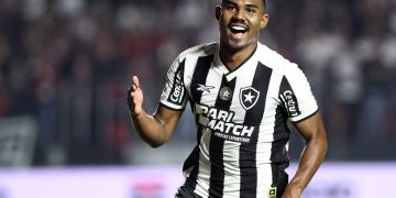 Vasco tem interesse na contratação de Cuiabano | Foto: Vitor Silva - Botafogo