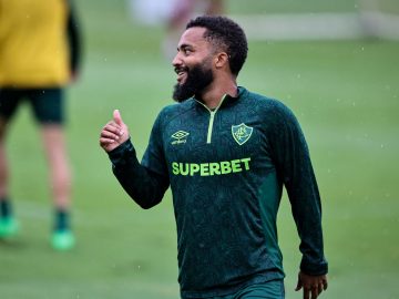 Samuel Xavier durante treino do Fluminense | Foto: Marcelo Gonçalves - Fluminense