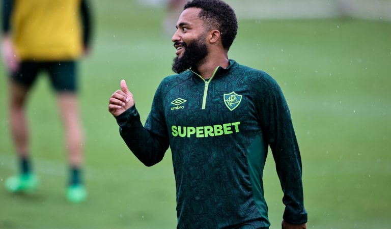 Fluminense encaminha renovação de Samuel Xavier