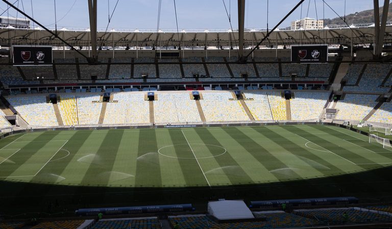 Flamengo e Vasco travam primeiro clássico carioca do ano