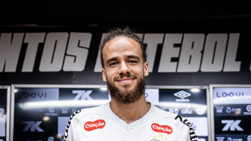 Billal Brahimi, atacante do Santos