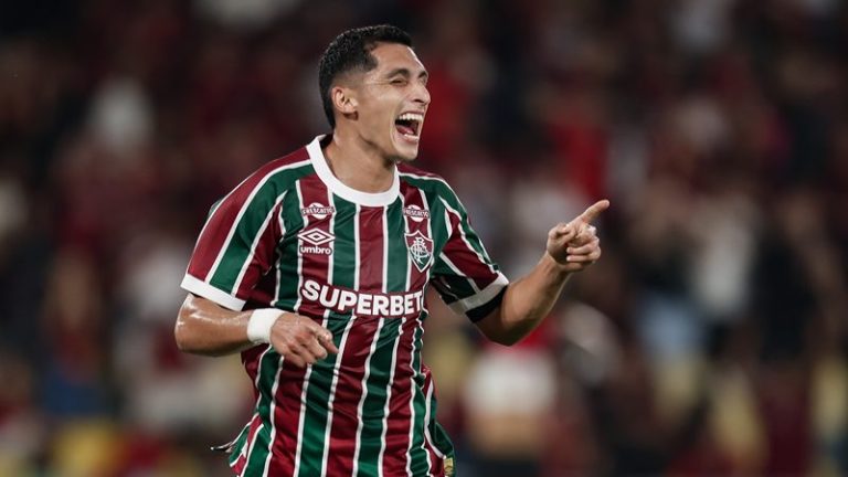 Serna em ação pelo Fluminense - Foto: Marcelo Gonçalves/Fluminense