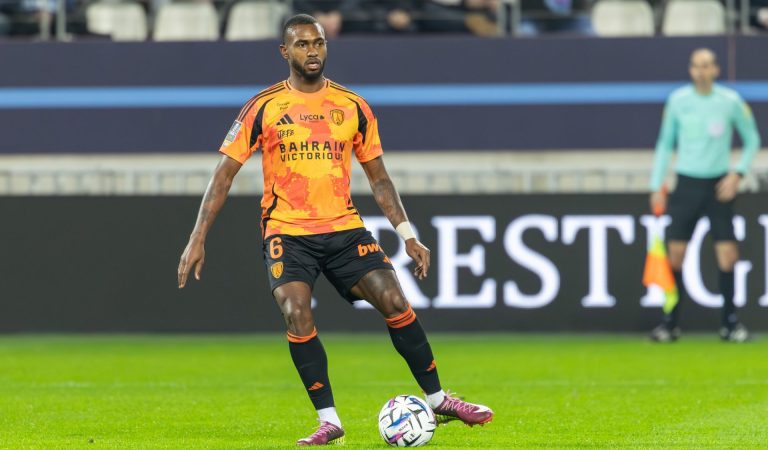 PSG é eliminado da Copa da França por Paris FC, time do brasileiro Otávio