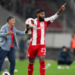 Rodinei atuando pelo Olympiacos na Champions