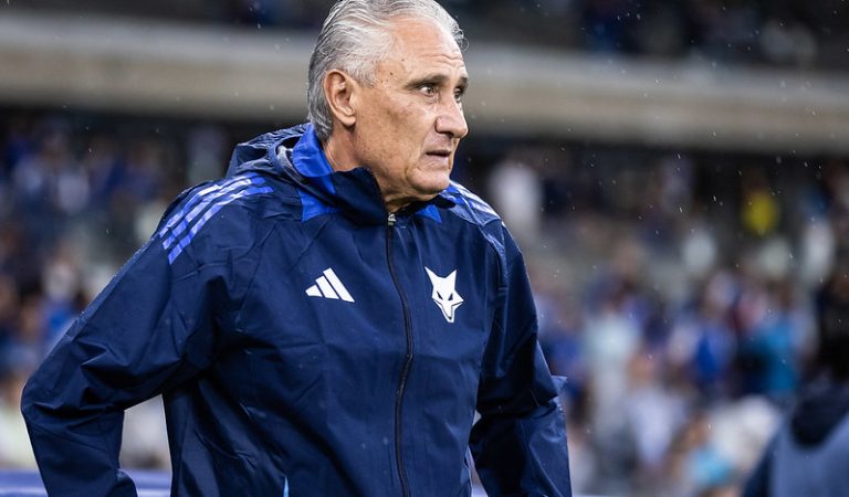 Tite demitido e interferência policial marcam fim de confronto polêmico no Mineirão