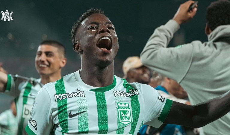 Vasco avança em negociações por reforços no ataque