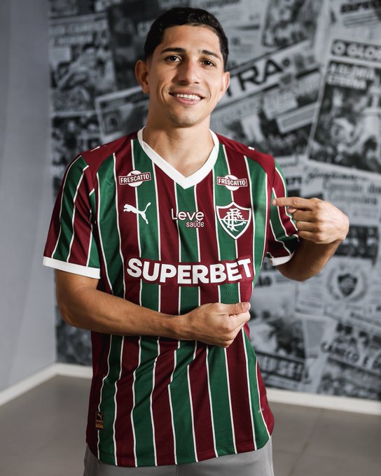Savarino anunciado pelo Fluminense.