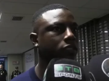 Hinestroza no Aeroporto - Foto: Reprodução/BTB Sports