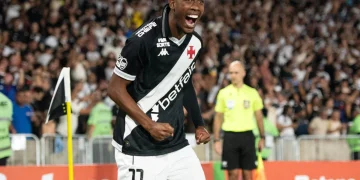 Rayan durante partida do Vasco | Foto: Delmiro Junior | Photo Premium | Gazeta Press